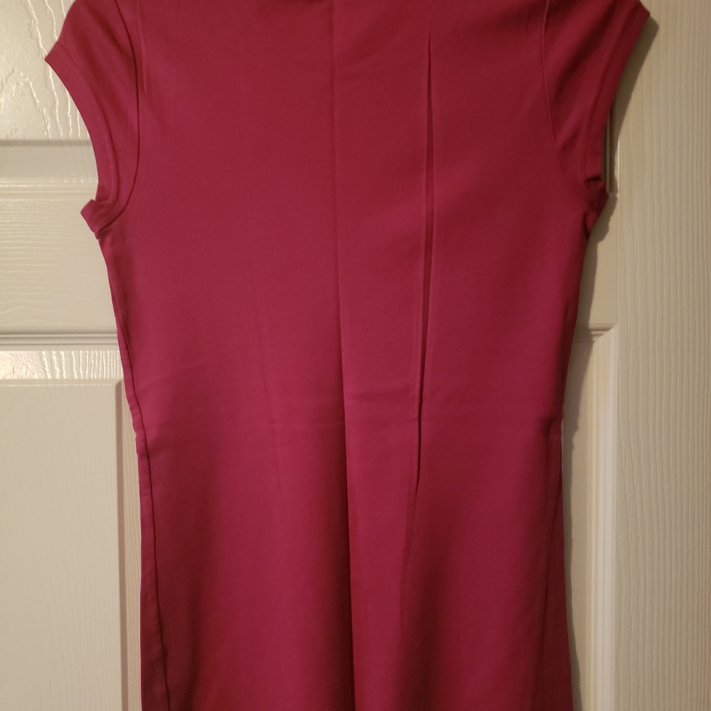 Top* - Picture 2 of 3